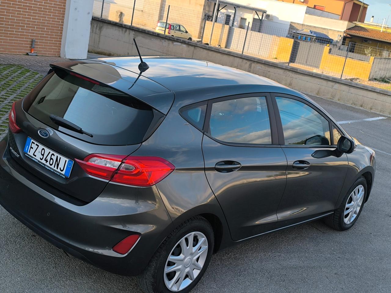 FORD FIESTA GPL CASA MADRE 11/2019 KM 95.000 1 PROPRIETARIO