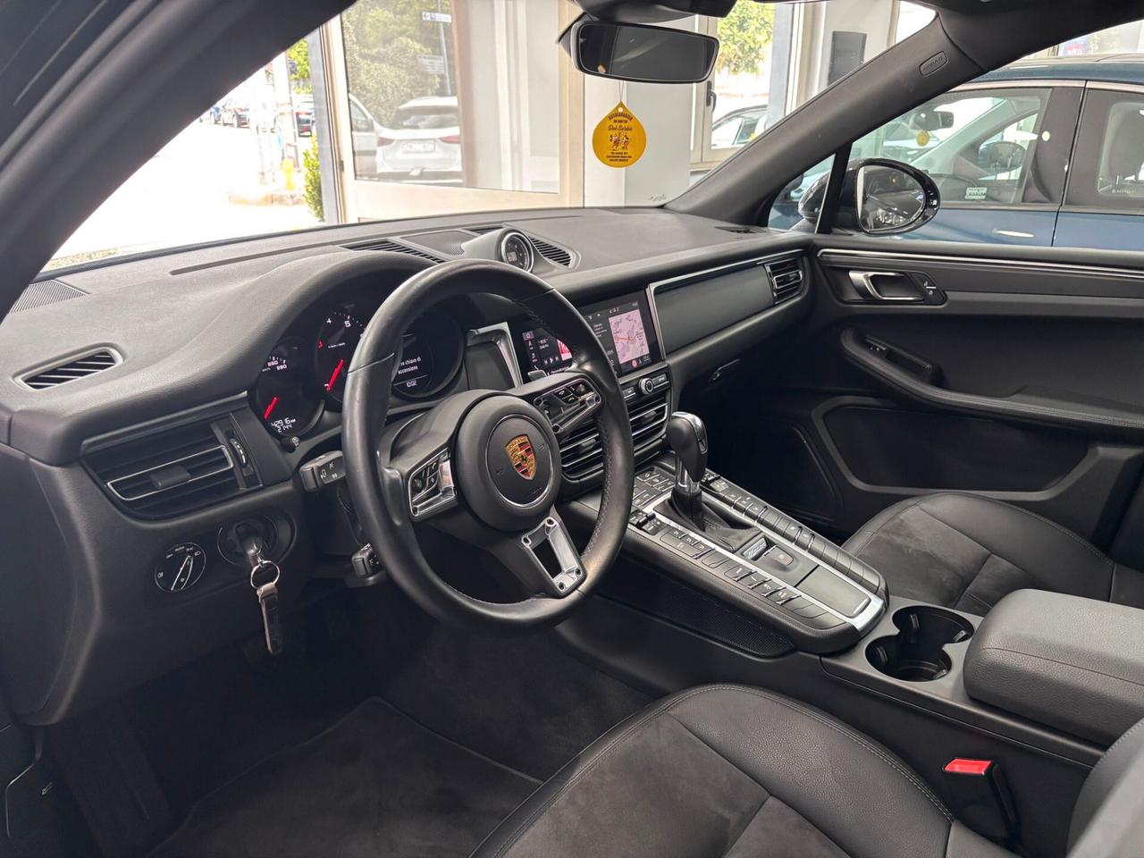 PORSCHE MACAN 2.0 PDK TETTO-NAVI-LED