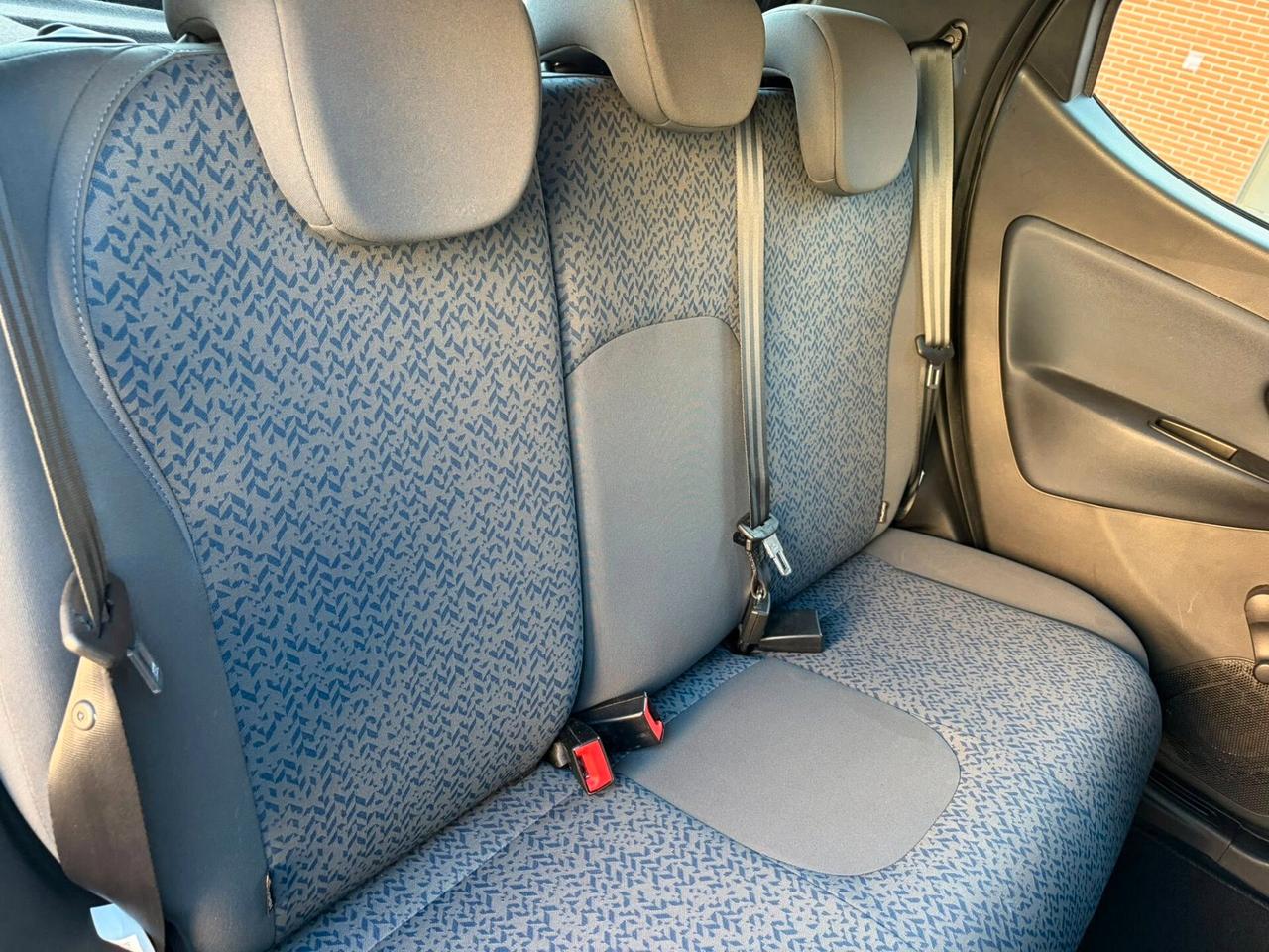 LANCIA YPSILON HYBRID GOLD PLUS