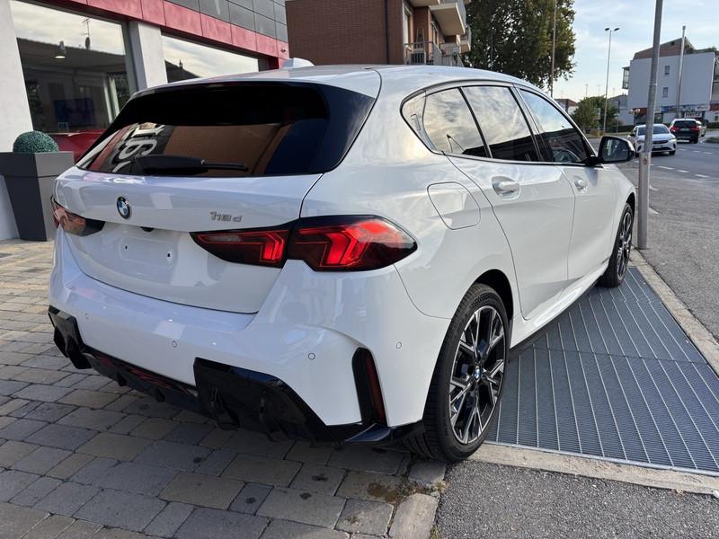 BMW 118 d Msport auto FULL LED-NAVI-CAM-18"