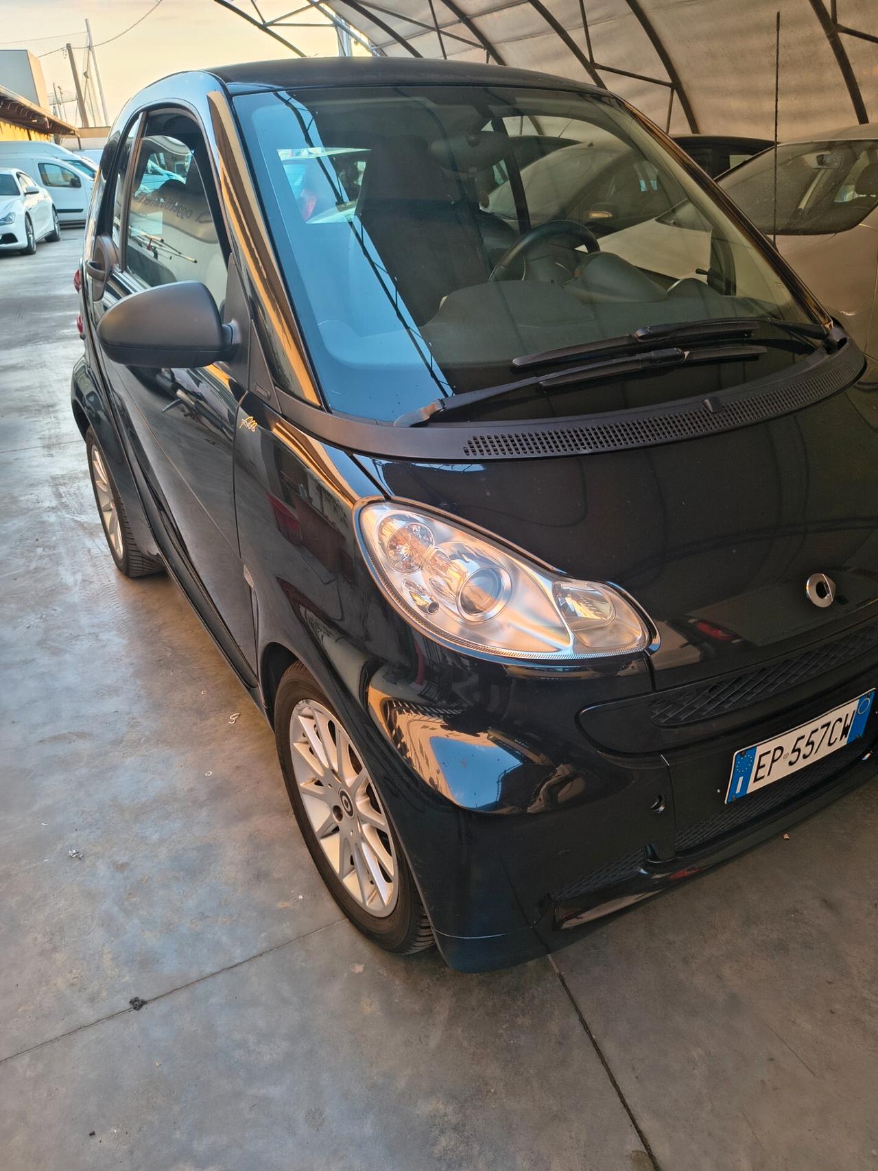 Smart ForTwo 1000 62 kW coupé passion