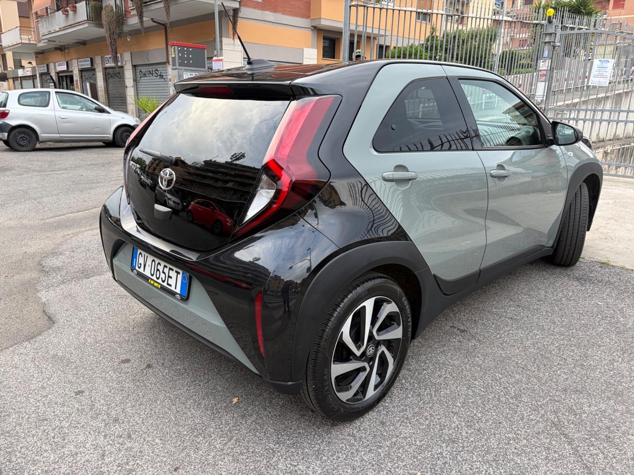 Toyota Aygo X 1.0 VVT-i 72 CV 5 porte Lounge Air S-CVT