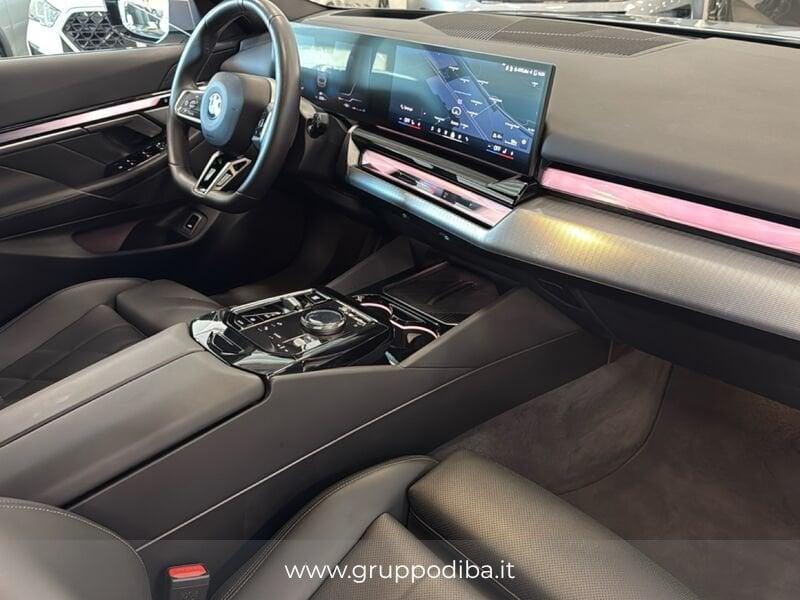 BMW Serie 5 G61 Touring 520d Touring 48V xdrive MSport Pro auto