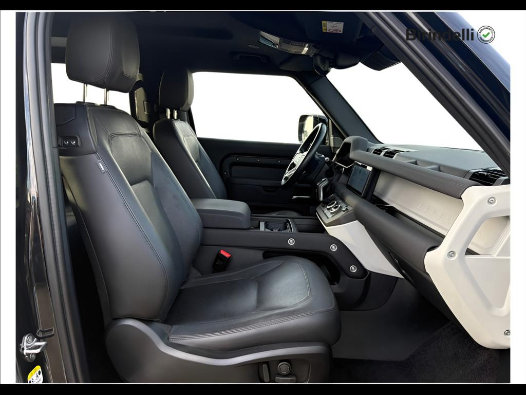 LAND ROVER Defender (2019) - Defender 90 3.0D I6 200 CV AWD Auto SE