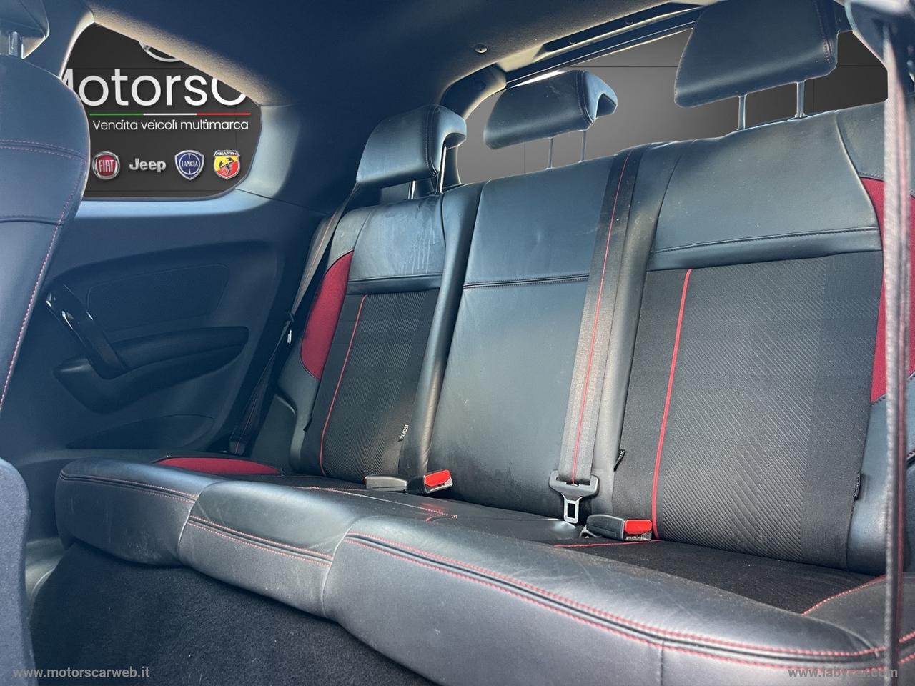 PEUGEOT 208 1.6 THP 200 CV 3p. GTi