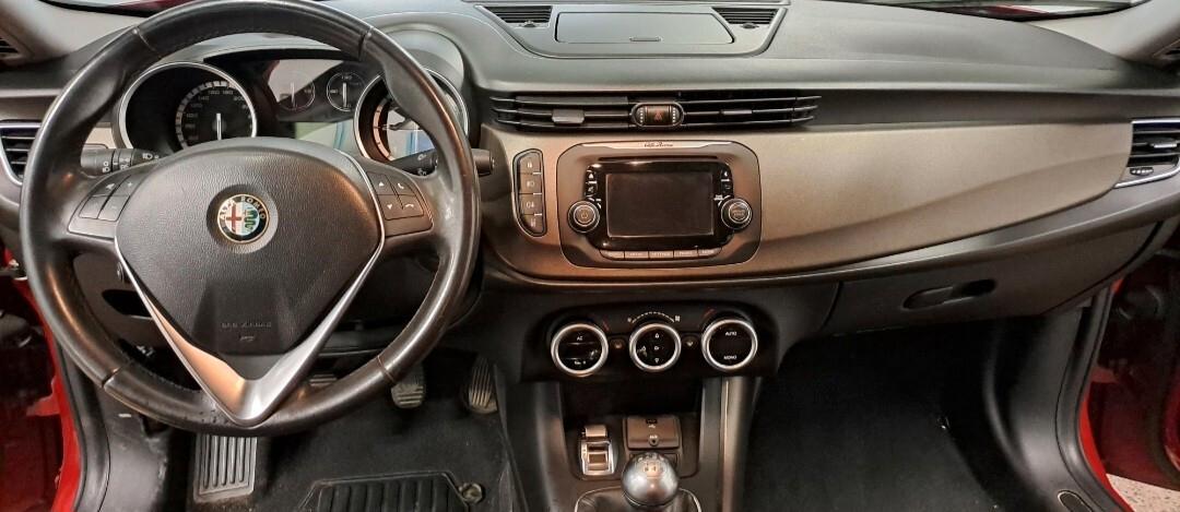 Alfa Romeo Giulietta 1.6 JTDm-2