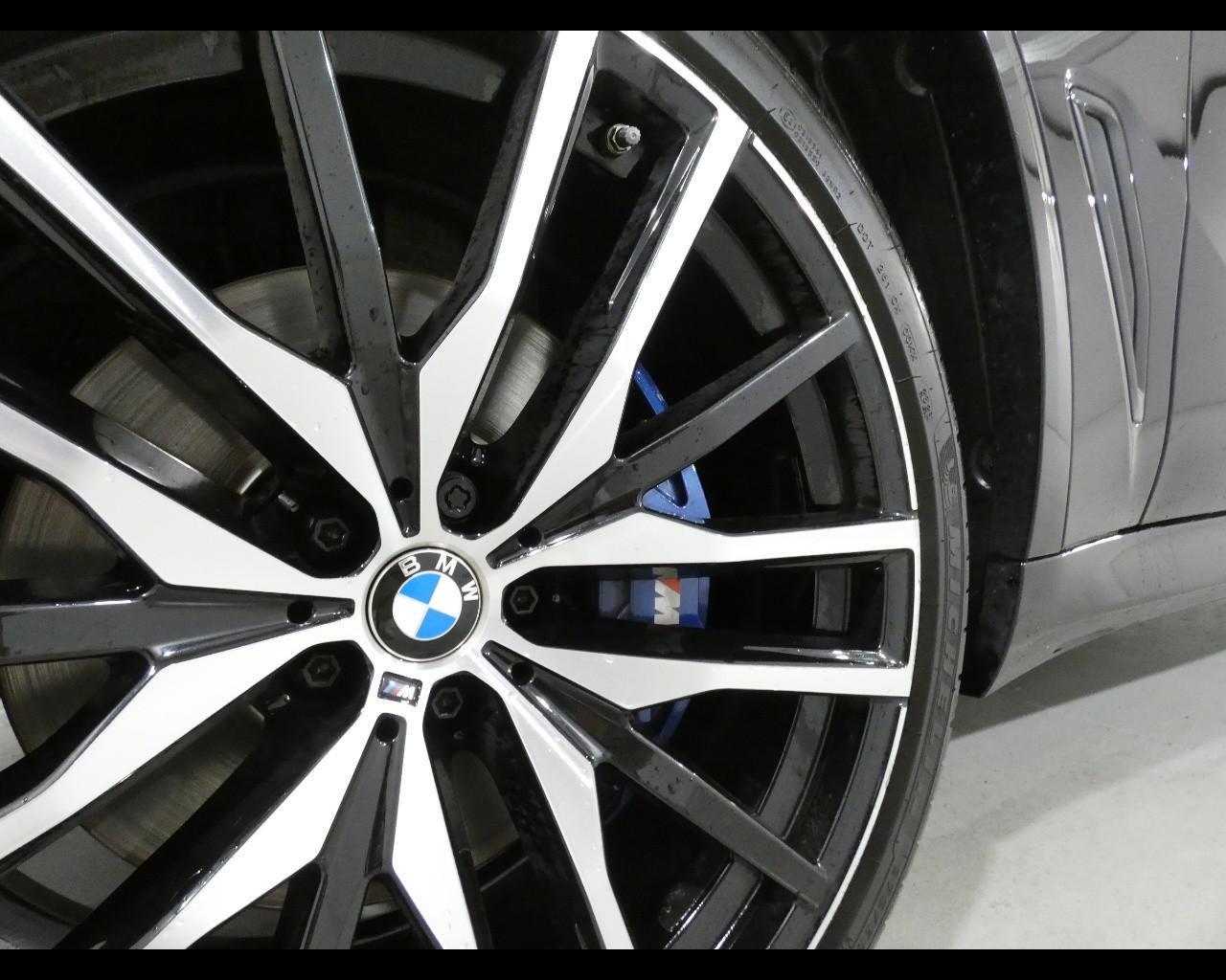 BMW X5 (G05/F95) - X5 xDrive30d 48V Msport