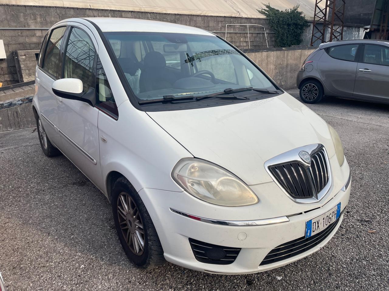 Lancia MUSA 1.3 Multijet 16V Argento