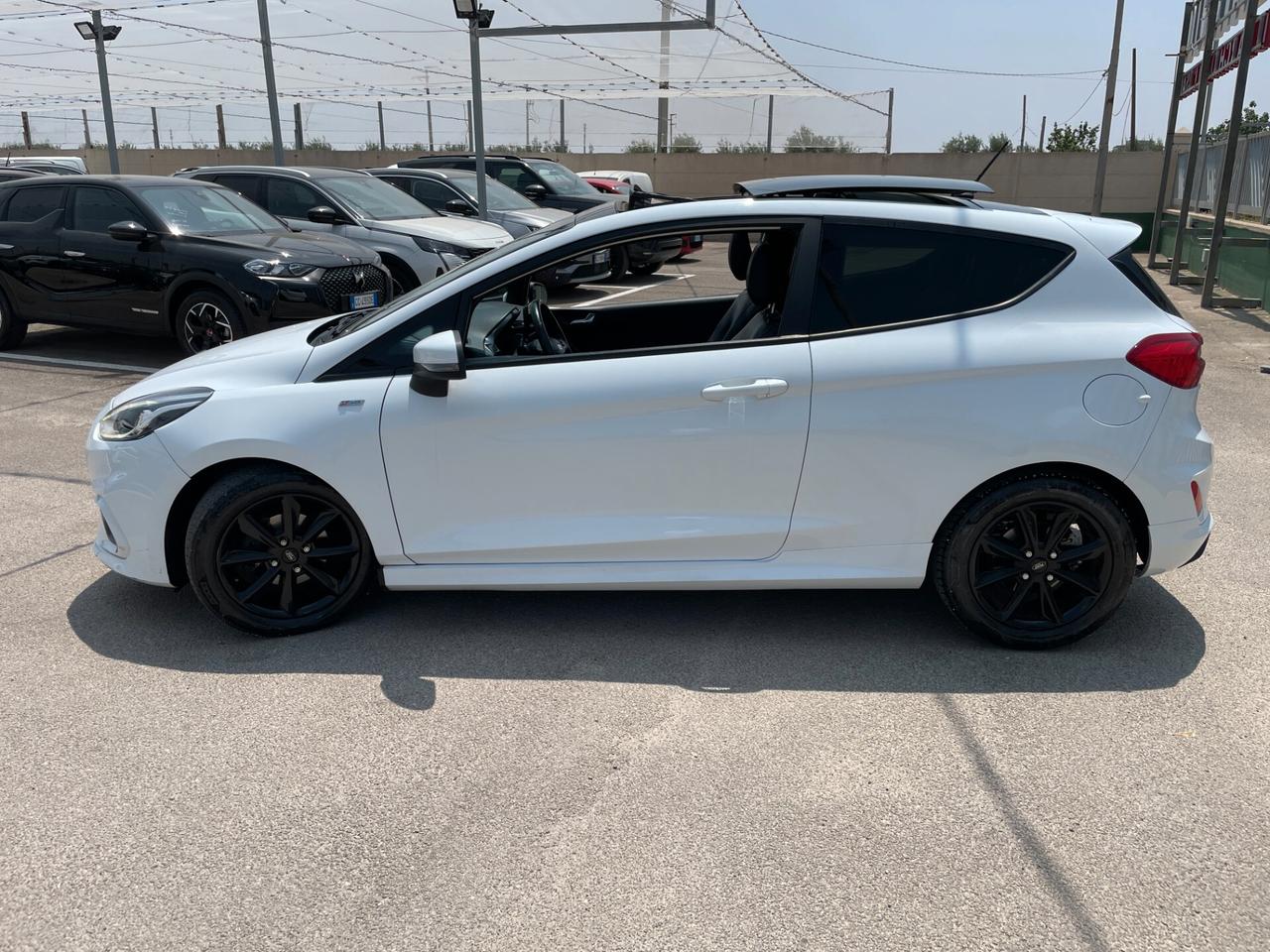 Ford Fiesta 1.5 TDCi 120 CV 3 porte ST-Line-TETTO-PELLE-NAVIGATORE