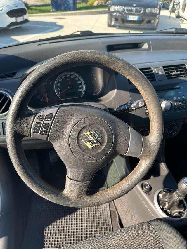 SUZUKI Swift 1.3 5p. GLX OK NEOPATENTATI