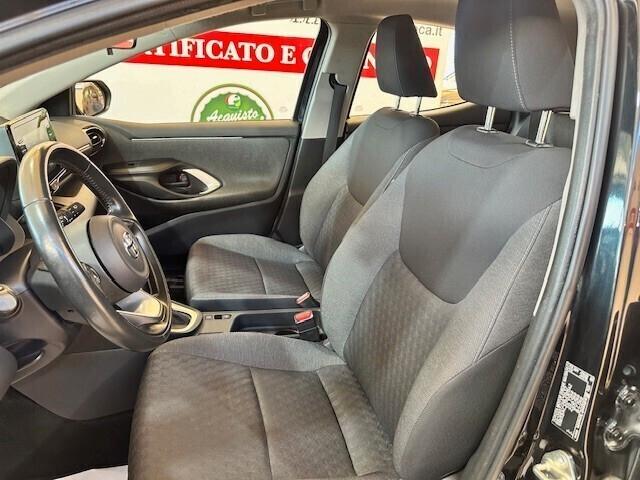 Toyota Yaris 1.5 Hybrid 5 porte Business