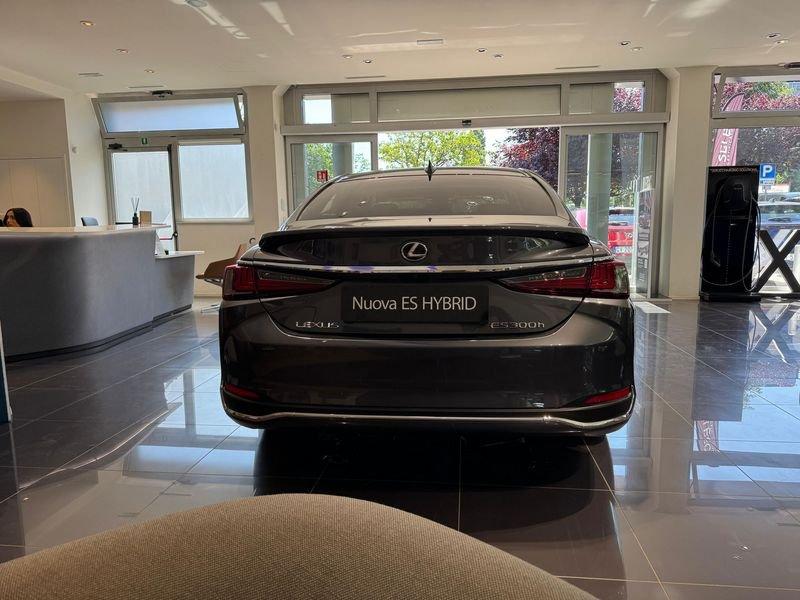 Lexus ES Hybrid Executive