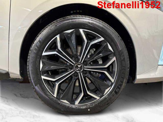 DS AUTOMOBILES DS 4 1.5 bluehdi Rivoli 130cv auto