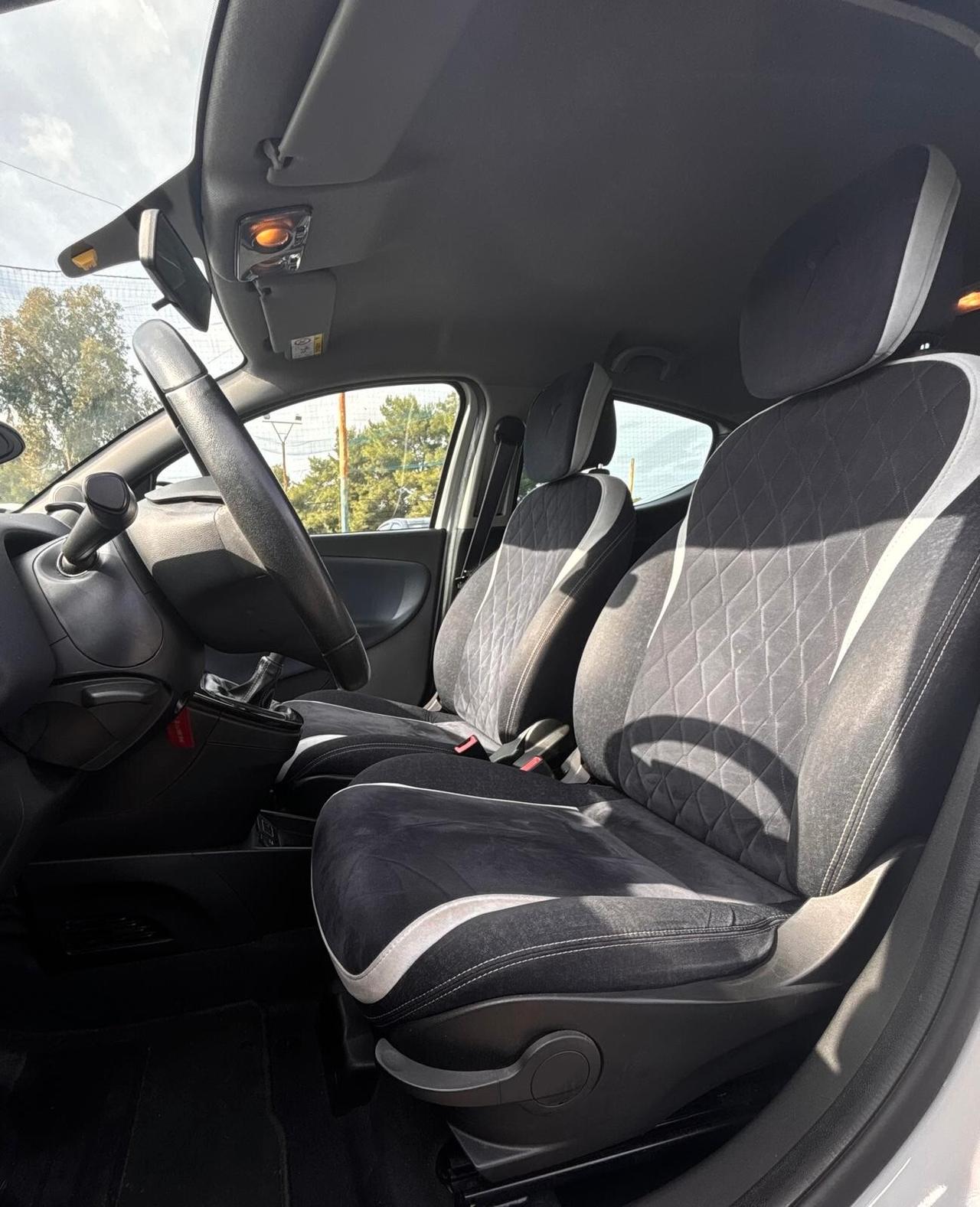 Lancia Ypsilon 1.3 MJT 16V 95 CV 5 porte S&S Mya