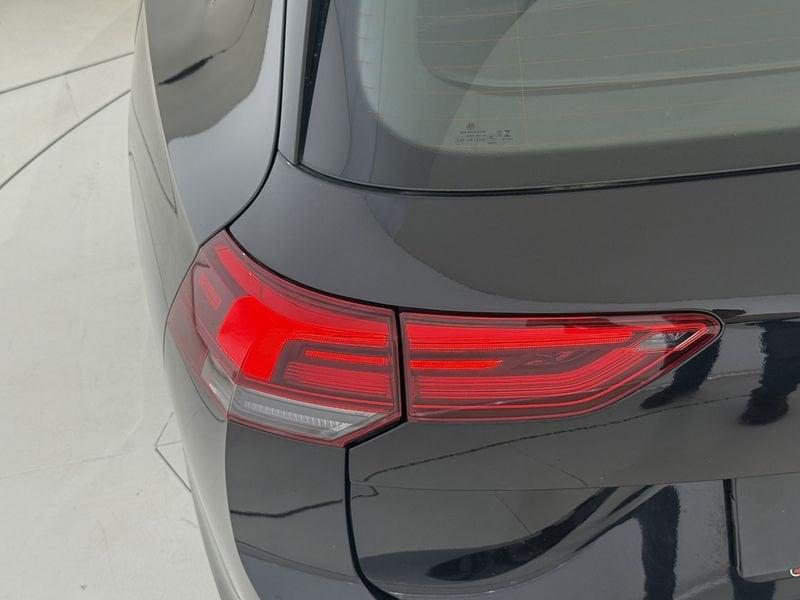 Volkswagen Golf Variant 2.0 TDI SCR 85kW Life DSG