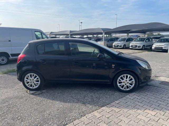 OPEL Corsa 1.2 80CV 5 porte GPL-TECH Club