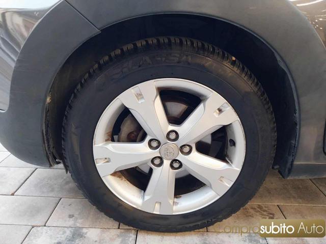 TOYOTA Urban Cruiser 1.4 D-4D AWD Luxury