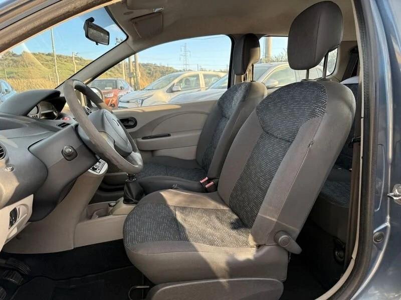 Renault Twingo 1.2 16V LEV Sport & Sound