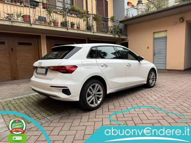 AUDI A3 SPB 35 TFSI Identity Black KM ZERO