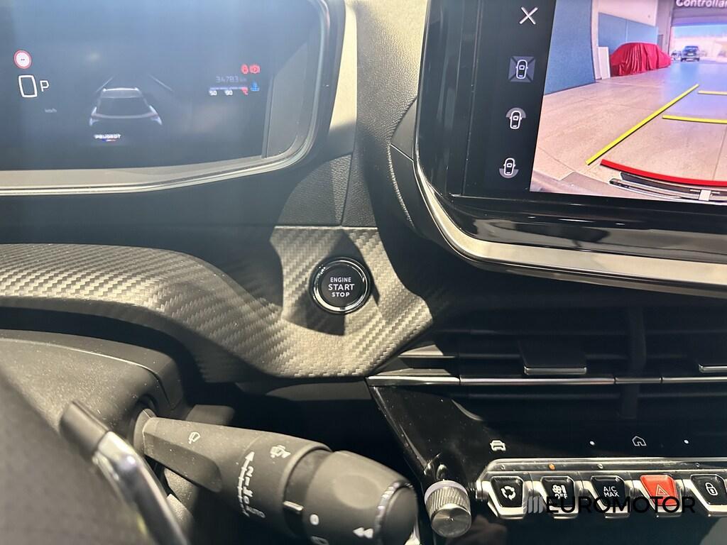 Peugeot 2008 1.5 BlueHDi GT EAT8