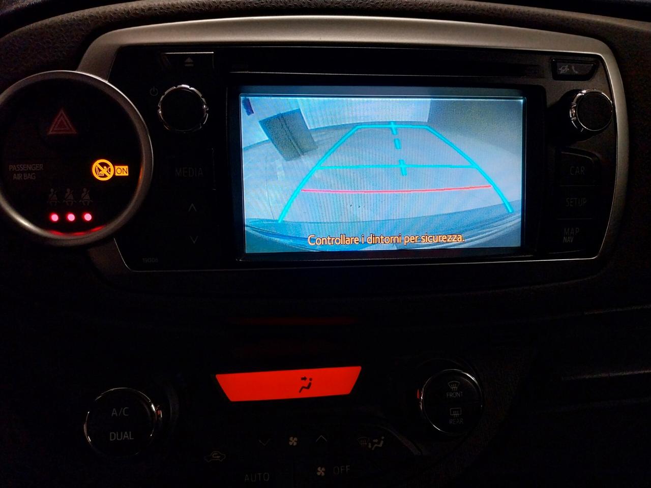 Toyota Yaris 1.4d-4d Lounge - ok neopatentati