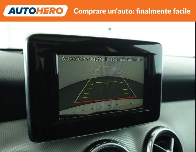 MERCEDES-BENZ GLA 200 d Automatic Sport