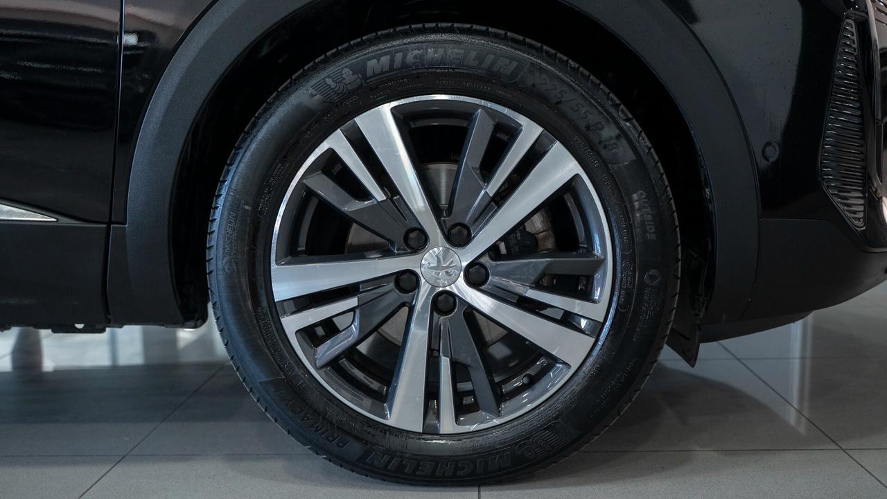 Peugeot 5008 1.5 BLUEHDI ALLURE PACK EAT8 7 POSTI S&S 131 CV AUTO VIRTUAL FULL OPTIONAL