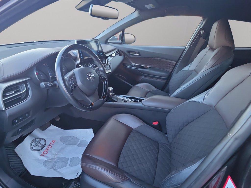 TOYOTA C-hr 1.8h lounge 2wd e-cvt del 2017