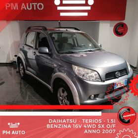 DAIHATSU - Terios - 1.5i 16V 4WD SX O/F