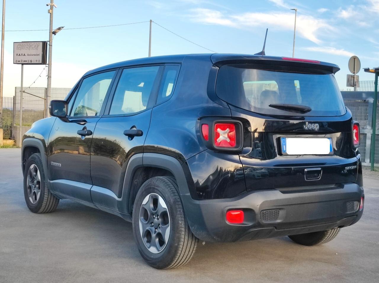 Jeep Renegade 1.6 Mjt Sport NEOPATENTATI