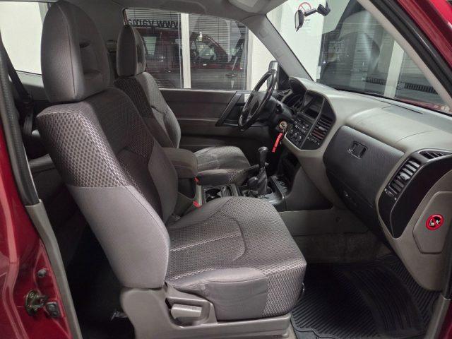 MITSUBISHI Pajero 3.2 16V DI-D UNICOPROPIETARIO