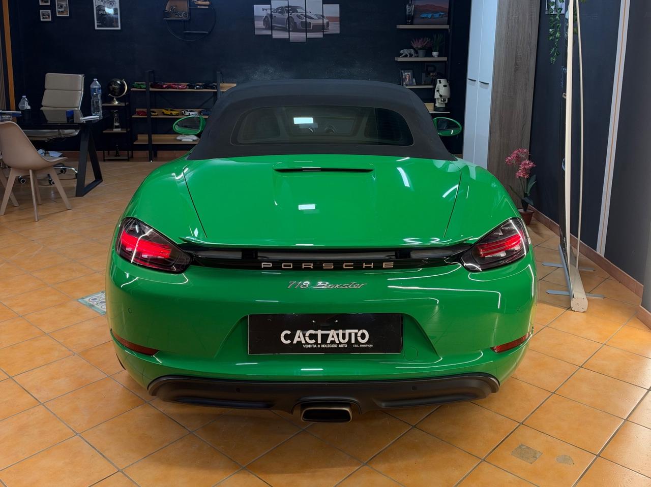 Porsche 718 Boxster 2.0