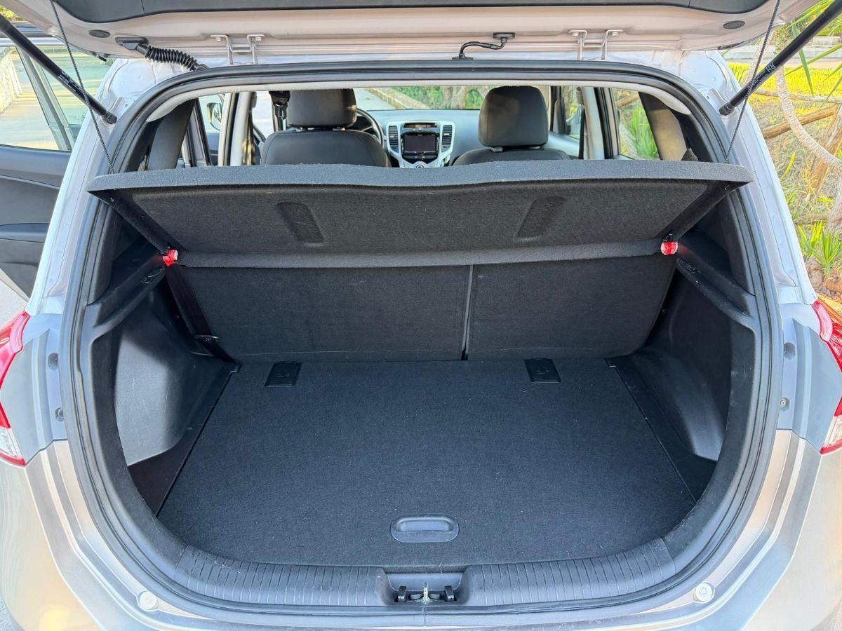 HYUNDAI - iX20 - 1.4 CRDI 90 CV XPossible