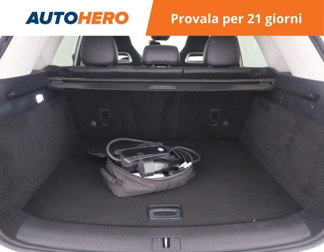 MG EHS Plug-in Hybrid Exclusive