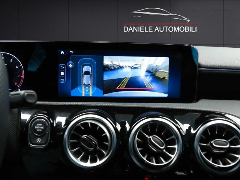 MERCEDES Classe A (W177) A 180 Automatic AM...