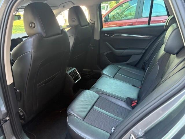 Skoda Octavia 2.0 TDI EVO SCR DSG Wagon Style