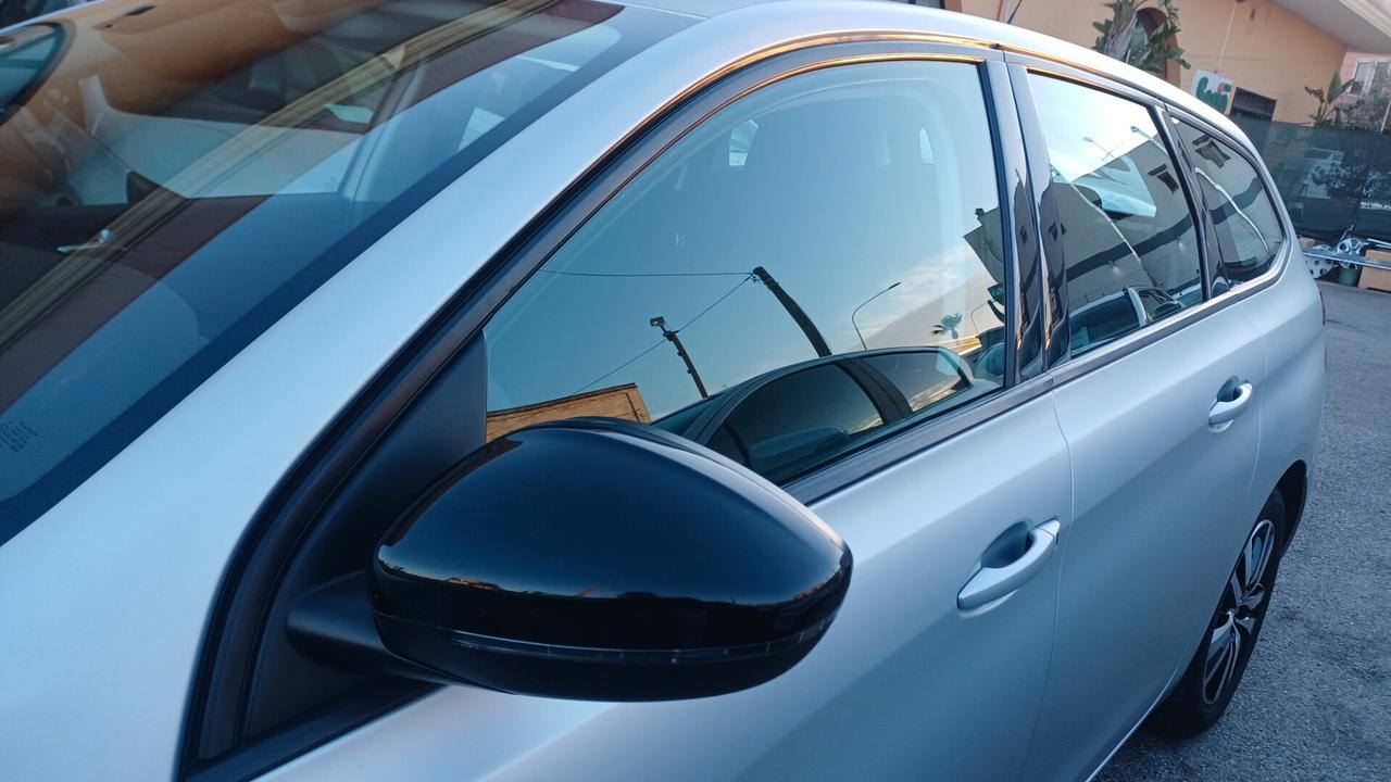 Peugeot 308 BlueHDi 120 S&S SW Business