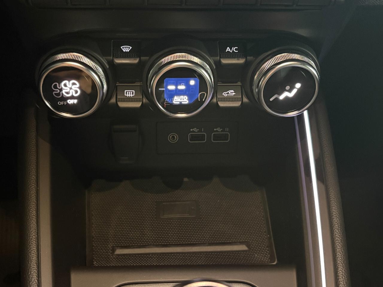 NUOVA Renault Clio ECO-GPL di serie 100 CV Techno