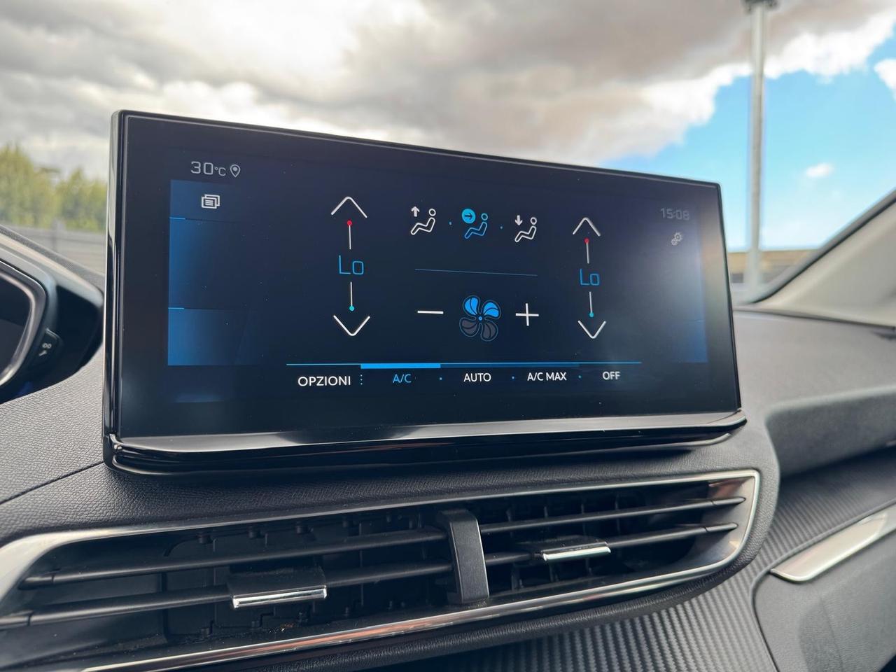 Peugeot 3008 BlueHDi 130 S&S Business