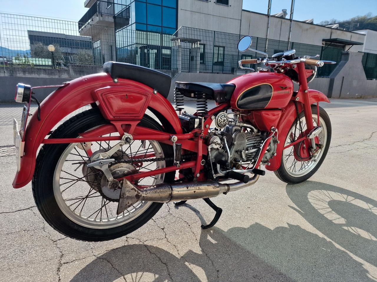 Moto Guzzi Airone 500CC TARGA ORO COMPLETAMENTE ORIGINALE