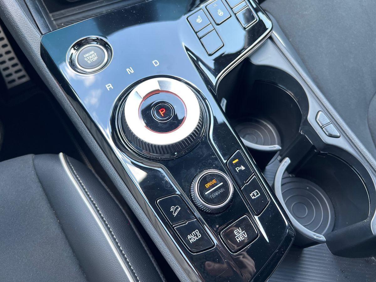 KIA SPORTAGE MY25 1.6 PHEV AWD GTL SR SPT