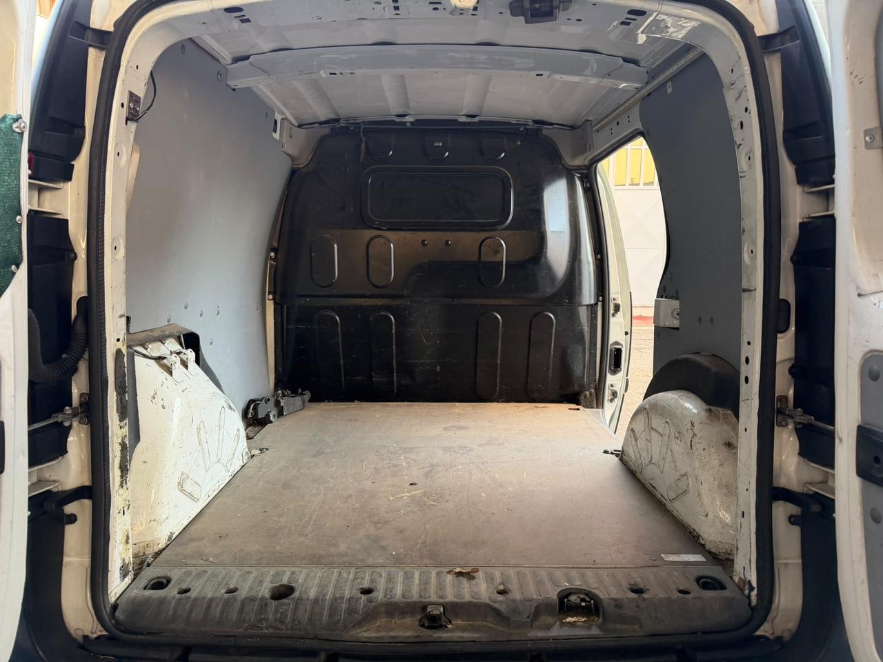 Renault Kangoo 1.5 dCi 85CV