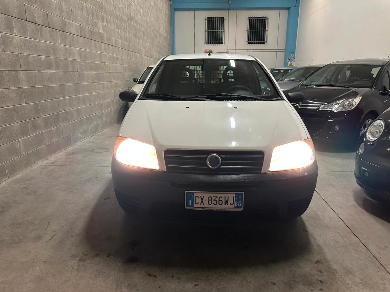 Fiat Punto 1.3 MJT 16V 3p. 2p.ti Van
