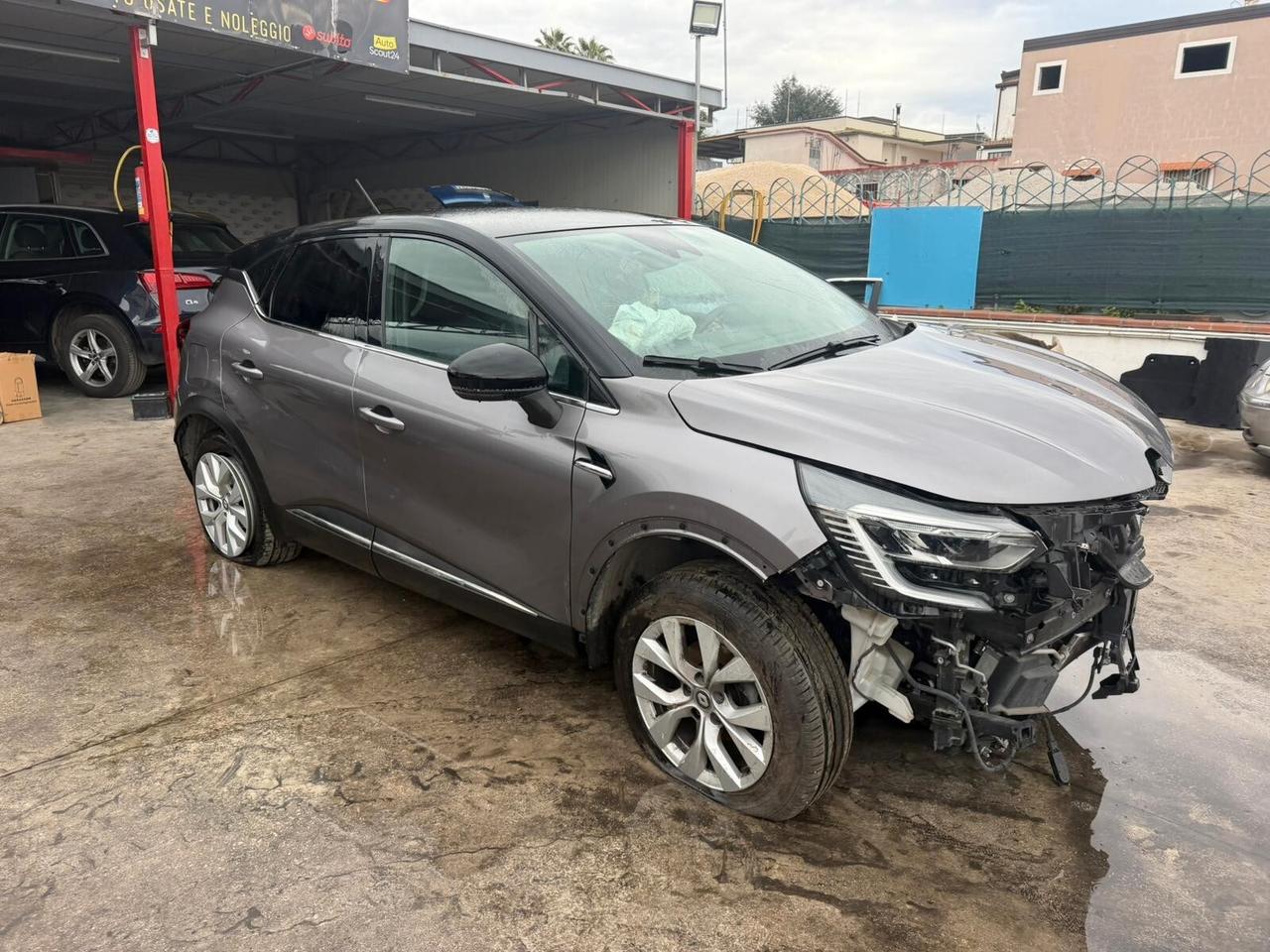Renault Captur GPL sinistrato - 2021