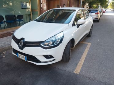 Renault Clio dCi 8V 90 CV 5 porte Moschino Life