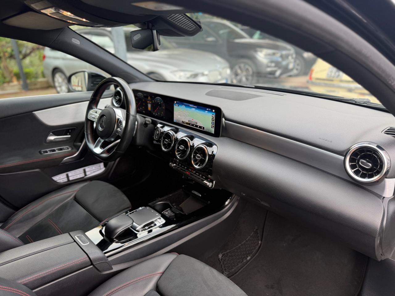 Mercedes-benz A 180 d Premium AMG Km Certificati