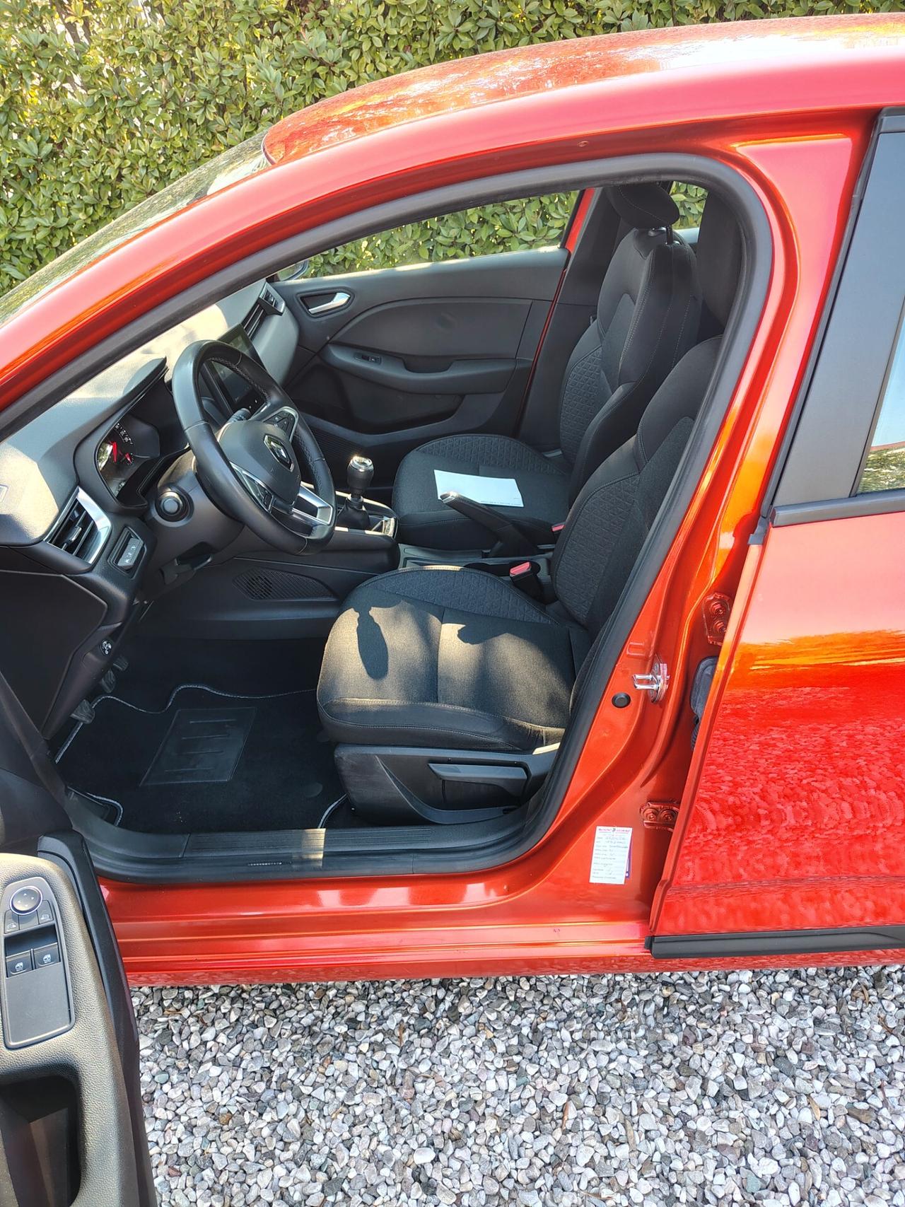 Renault Clio TCe 100 CV GPL 5 porte Equilibre N1 4 Posti Iva Esposta