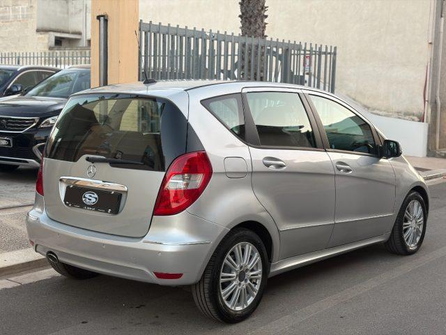 MERCEDES-BENZ A 180 CDI Aut. Elegance