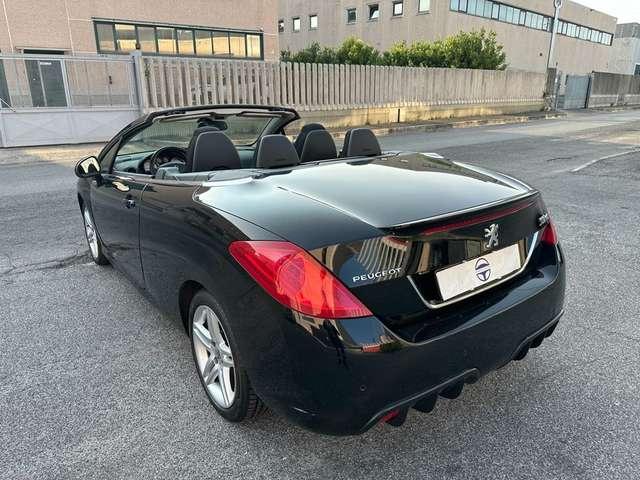 Peugeot 308 2.0 HDi 136CV CC Féline