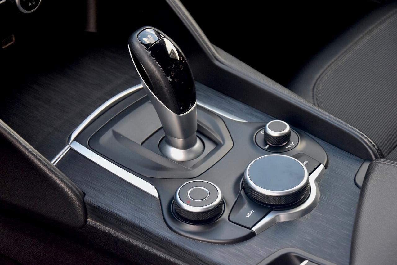 Alfa Romeo Giulia 2.2 Turbodiesel 190cv AT8 Executive